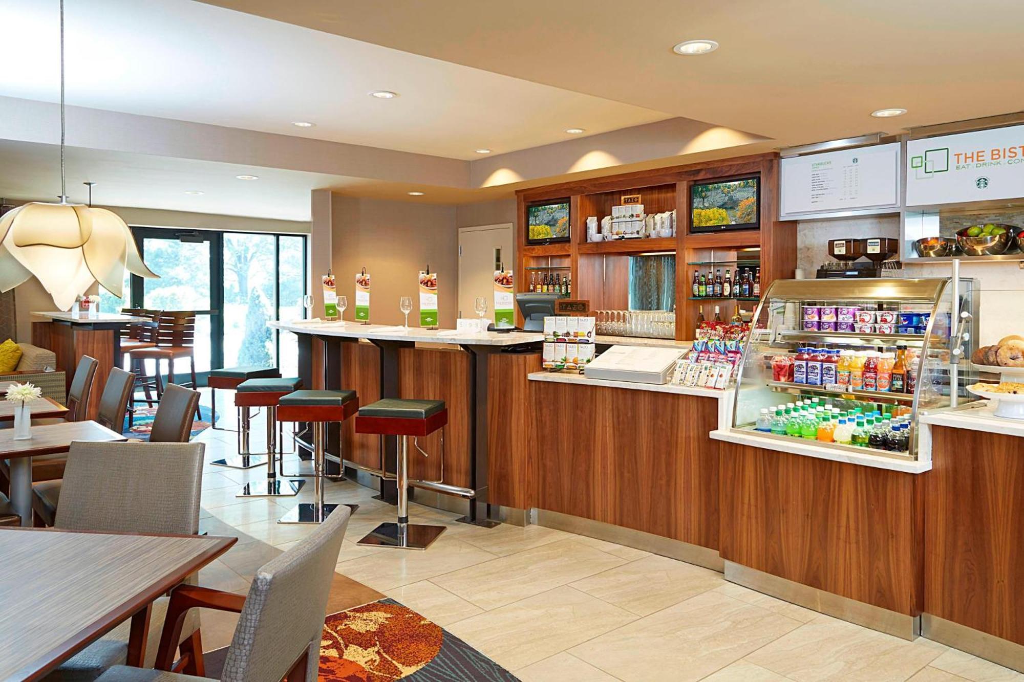 Courtyard By Marriott Ithaca Airport/University Екстер'єр фото